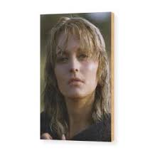 Faye Dunaway in Bonnie and Clyde Wood Print by Silver Screen