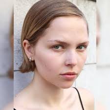 Image《international》//Bon Image Corp.