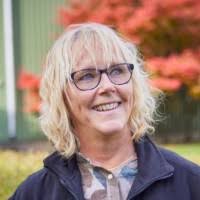 Eva Bergh Email & Phone Number