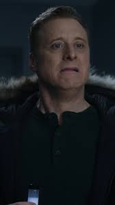 harry and his dad jokes <3 #ResidentAlien is all new Wednesdays 10/9c