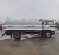 ISUZU FTR 12 CBM Water Truck - China Tank Truck
