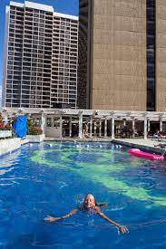 Pin By Evan Dipta On Hawaii Vacation Hilton Waikiki Beach Waikiki Hotels Waikiki
