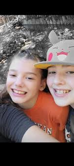 Could anyone change the background