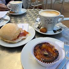 El desayuno es la primera comida que se consume en el día. Desayuno Y Merienda Opiniones Sobre La Tahona De La Rua Zamora Espana Comentarios Tripadvisor