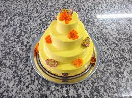 A l'origine le cake est un gâteau à base de raisins secs et fruits confits. Wedding Cake A La Passion 60 Personnes Decors Fruits De La Passion Fleurs Comestibles Photo De Patisserie Fine La Note Sucree Narbonne Tripadvisor