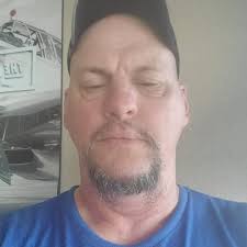 Who's willing to do it with me? 💦