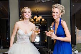 Wenn sie auf eine hochzeit als gast gehen, gibt es eine wichtige regel: Schick Zur Hochzeit Als Gast Hochzeitsmode Fur Gaste