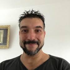 Guus Schoonewille op LinkedIn: #museumplein #amsterdam #koffiedrinken  #demonstratie