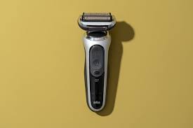 There are no shortage of options for men when it comes to shaving. The 4 Best Electric Razors Of 2021 Reviews By Wirecutter