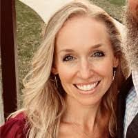 Melissa Callaway's Instagram, Twitter & Facebook