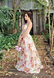 But they don't just sprinkle floral patterns in for the sake of doing. 21 Beautiful Floral Wedding Dresses To Inspire