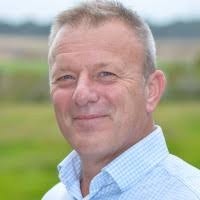 40+ "Les Spencer" profiles