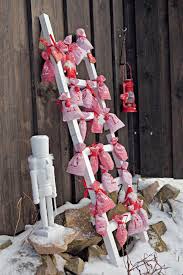 Weihnachtsdeko 2018 Das Sind Die Trends Leiter Als Adventskalender The Post Weihnachtsdeko 2018 Das Adventkalender Weihnachtsdeko Selbstgemachter Kalender