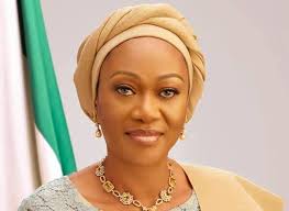 First Lady condemns brain drain, urges Nigerian youths to have hope current  administration