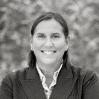 Suzanne Foote's Instagram, Twitter & Facebook