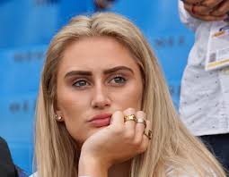 Ella Rush (@EllaRushathlete)