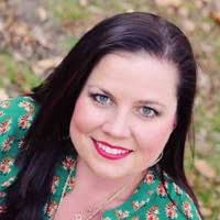 90+ "Laura Winter" profiles