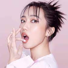 Diệu nhi tên đầy đủ trần thị diệu nhi (sinh ngày 21 tháng 5 năm 1991 tại mũi né, phan thiết, bình thuận, việt nam) là một nữ diễn viên, diễn viên hài người việt nam. Diá»u Nhi Official Youtube