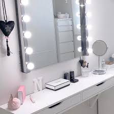 Ikea Espana On Instagram Si Estas Pensado En Incluir Un Tocador En Tu Dormitorio Y No Sabes Como Puedes Inspirarte En El Mirinconi Ikea Ikea Espana Tocador