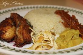 Hari ni cuma nak kongsi resepi ayam goreng berempah ni jer. Nasi Lemak Dengan Ayam Goreng Berempah Azie Kitchen