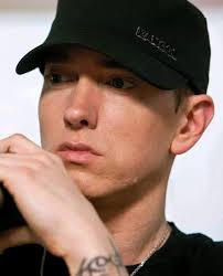 Pin von Lori Judy auf EM