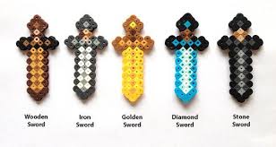 An riesigen welten basteln, allerlei verschiedene ressourcen sammeln und gegen fiese zombies und andere kreaturen. Minecraft Sword Set Von Creationsbymakana Auf Etsy Minecraft Schwert Bugelperlen Basteln Bugelperlen