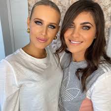 Party makeup for my smokin' hot friends @d_sam_86 @thermoloverprue  @emilyimbree So good to have you back in town Sammy and to paint your face  again! Let the party begin @thechod 🥳 #smokeyeye #