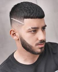 La coupe au carré est toujours présente sur les podiums. Folytatni Fel Lenni Cheveux En Brosse Homme Originsnaturalmedicine Com