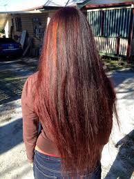 Dark Red Henna On Dark Brown Hair Auburn Red Hair Blonde Highlights On Dark Hair Dark Hair With Highlights