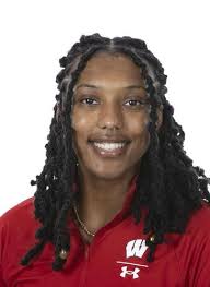 Sets of siblings offer family perspective to Wisconsin women's hockey