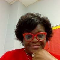 Helen Lassiter's Instagram, Twitter & Facebook