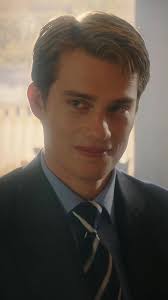 The way this moment altered our brain chemistry 🔥 #RWRBmovie  #RedWhiteandRoyalBlue #NicholasGalitzine #TaylorZakharPerez #BookTok