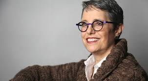 Amazon.com: Worth A Thousand Words: Using Graphic Novels to Teach Visual  and Verbal Literacy: 9781119394327: Jaffe, Meryl, Hurwich, Talia: Books