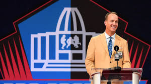 The second of three boys, peyton is a son of former nfl quarterback archie manning, and the older brother of another. 5dkgyt0t7ggxom