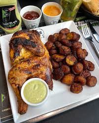 2 101 Mentions J Aime 25 Commentaires Pb Poulet Braise Pb Pouletbraise Sur Instagram 1 2 Pb Aloko Le Plat Qui Met Poulet Braise Poulet Cuisine