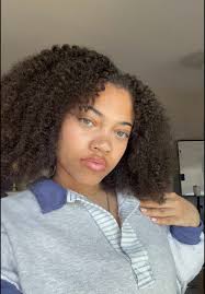 Únete al Lay Me Down Challenge de Tori Kelly