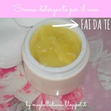 A questa pianta aromatica di certo non mancano le proprietà benefiche. Pulizia Del Viso Crema Detergente Fai Da Te Babygreen