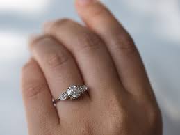 Celebrate summer now with 25% off your purchase of the perfect engagement ring!. 6 Jewelers Making Unique Affordable Engagement Rings Catbird Vrai Oro Holden