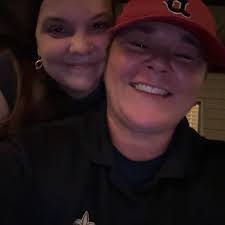 New here!! Follow 4 follow. Trying to up my followers and engagement.