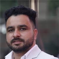 Amrit Samra's Instagram, Twitter & Facebook