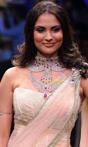 Discover what happened on this day. Lara Dutta Enjoys An Indoor Picnic With Her Daughter Filmfare Com