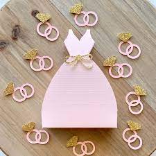 Bridal Shower Favor Box In 2021 Bridal Shower Favors Wedding Shower Party Favors Bridal Shower Gifts