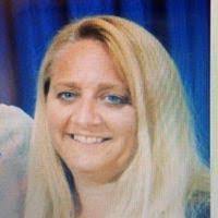 Bernadette Pearson's Instagram, Twitter & Facebook