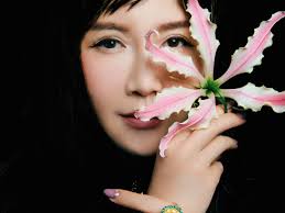 Anna Hu Creates Jewels Infused in Chinese History