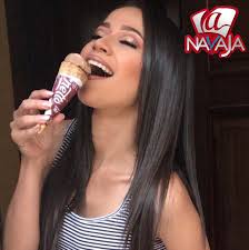 La Navaja desde las 12h00 con el Mono Candela & DJ Onne HARTA ROCKOLA.  Sintonízanos aqui↙️↙️↙️ www.la961.com La Suprema Estación en @TuneIn.  #NowPlaying http://tun.in/seLJY