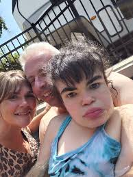 Em had a nice relaxing afternoon in Aunt Donna's pool!