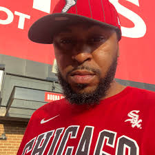 Michael Beasley's reaction when Lance Stephenson kicked him out of his  house 😂