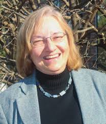 FEATURES DEPARTMENTS