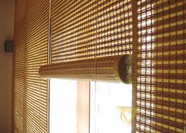 Berikut ini beberapa ide kerajinan tangan dari bambu dan cara membuatnya. Menghalau Sinar Matahari Intip 5 Model Tirai Bambu Memukau