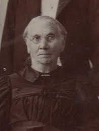 Henrietta Fuller's Instagram, Twitter & Facebook